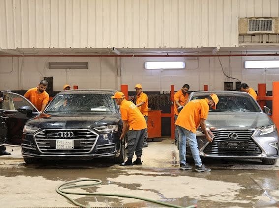 خبرة وجودة في خدمة سيارتك